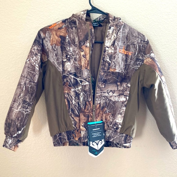 Habit Youth Cedar Branch Insulated Waterproof Bomber Jacket - Picture 2 of 11